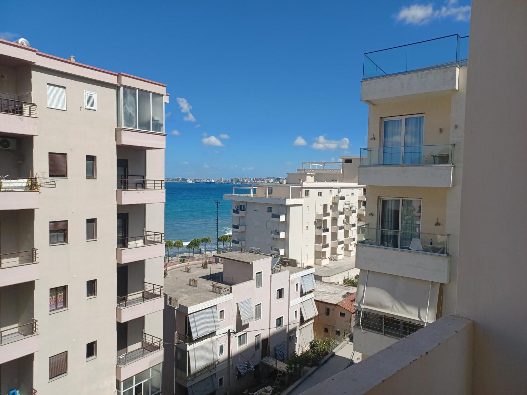 Ari Apartaments فلورا المظهر الخارجي الصورة