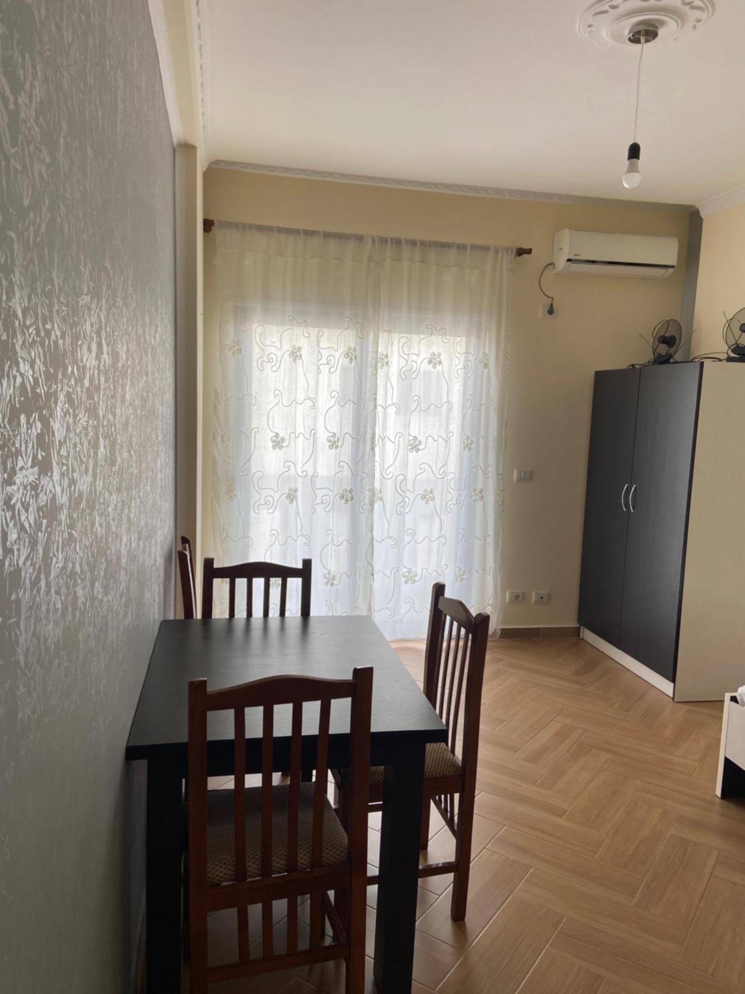 Ari Apartaments فلورا المظهر الخارجي الصورة